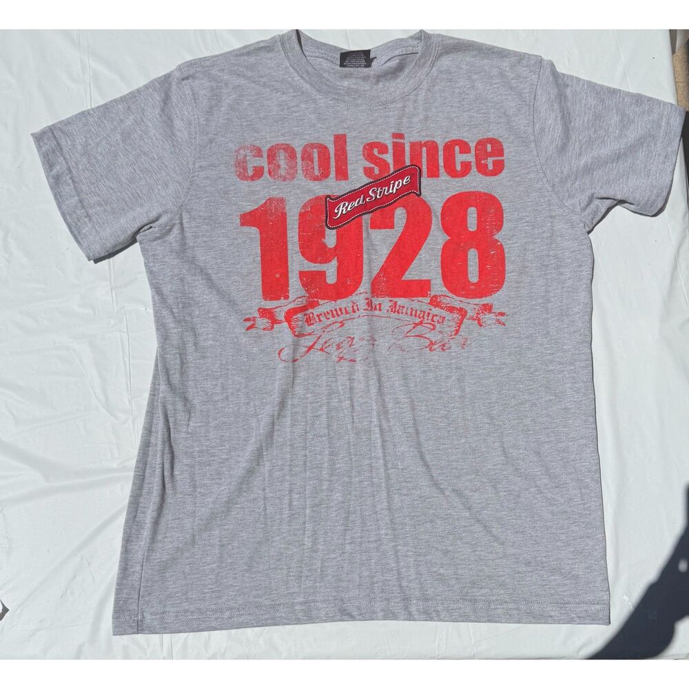 Red Stripe Beer Graphic T Shirt XL Jamaica Brewery Logo Gray Tee